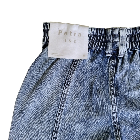 Petra 153 | Acid Wash Cargo Boyfriend Jeans | Size Medium - Picture 10 of 15